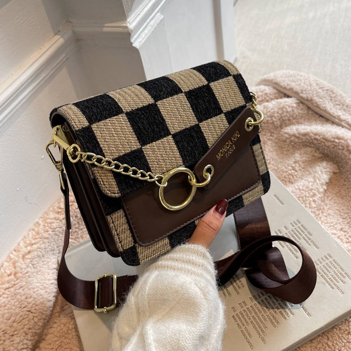 Trendy Checkered PU Crossbody Bag for Women_CWAB1545