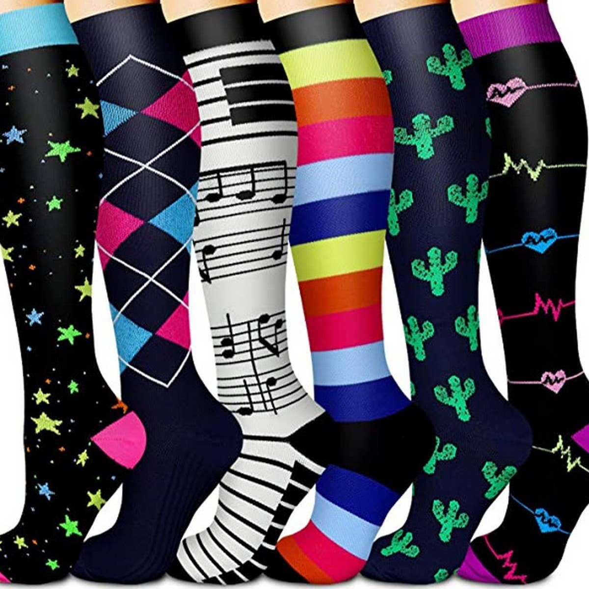 PATTERNED SPORTS LONG COMPRESSION SOCKS SET_CWMS1880