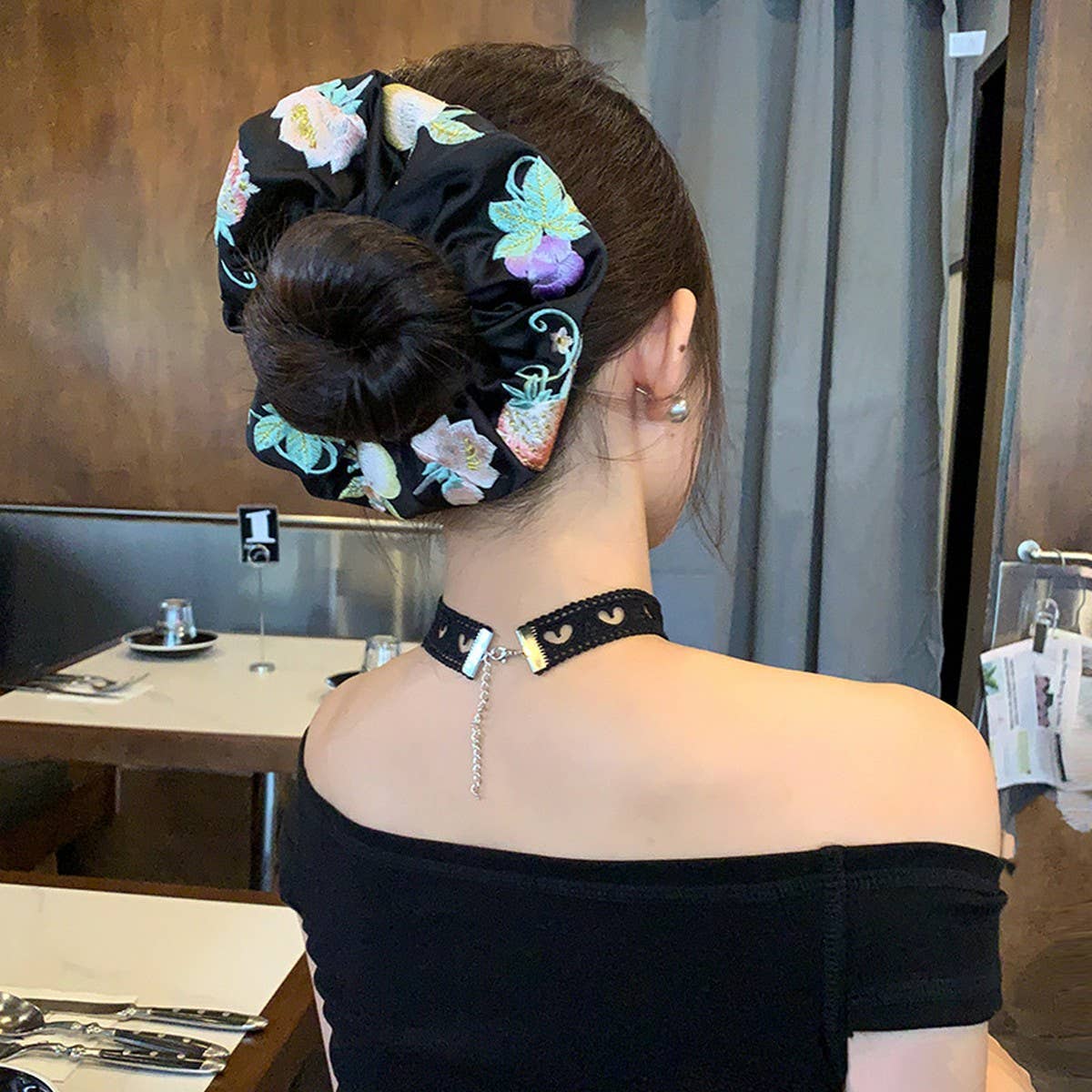 HEAVY EMBROIDERY SATIN HAIRBAND HAIR ACCESSORIES