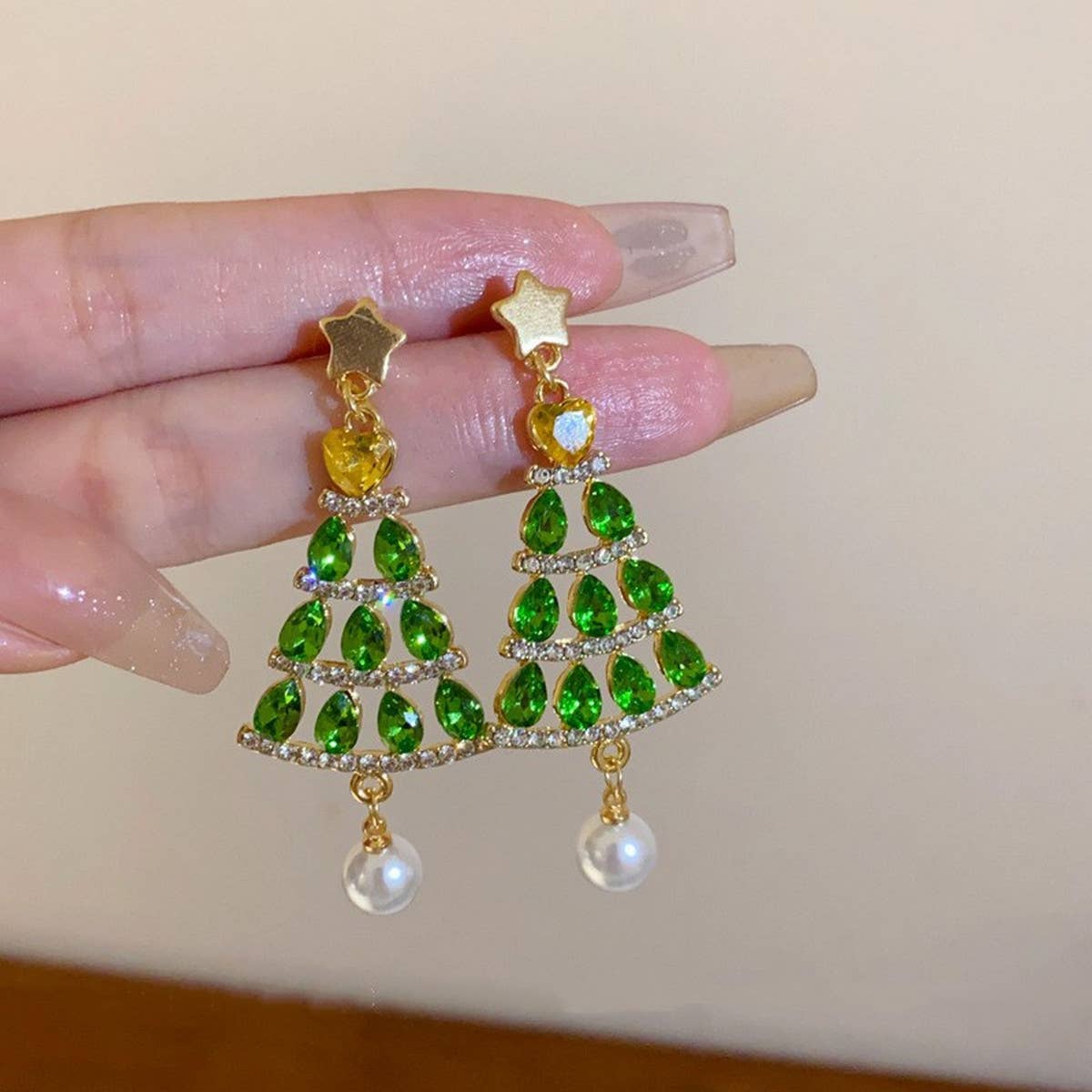 DIAMOND DEER HEAD SNOWFLAKE EARRINGS