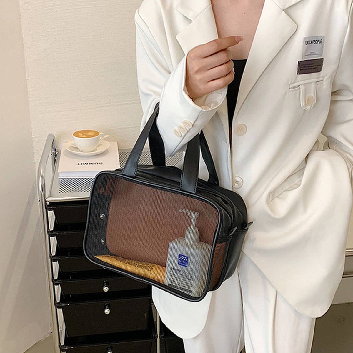 NEW HOLLOW LARGE CAPACITY TRAVEL COSMETIC BAG_CWAB4487