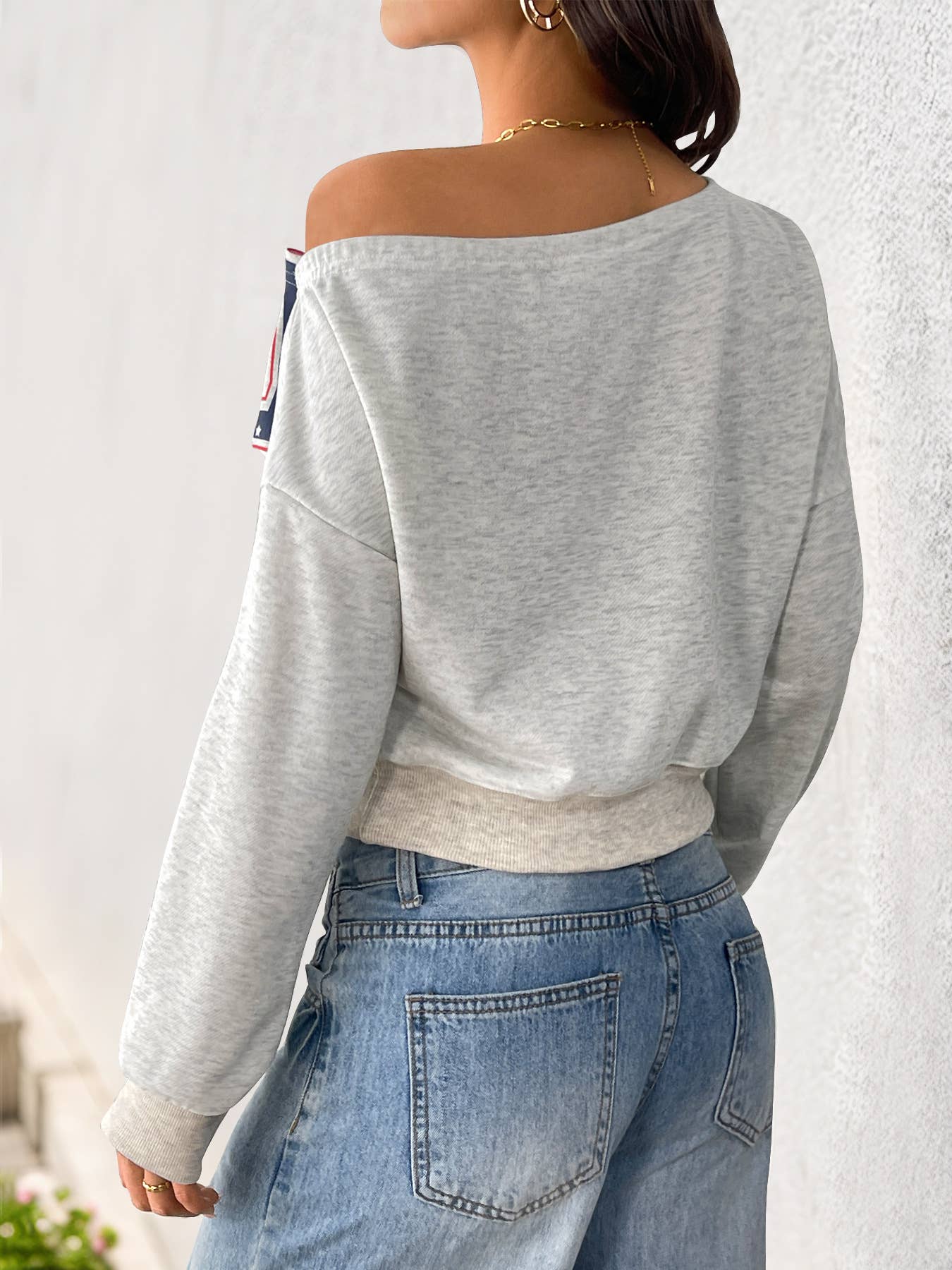 Letter print trend cropped collar hoodie