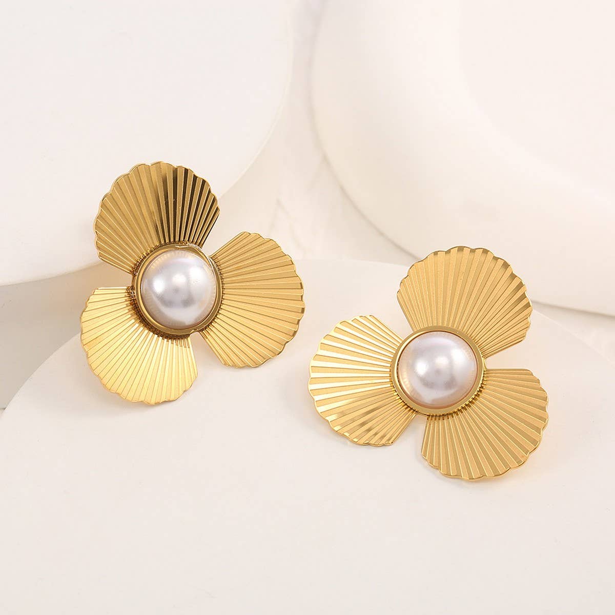 Minimalist Pearl Flower 18K Titanium Stud Earrings