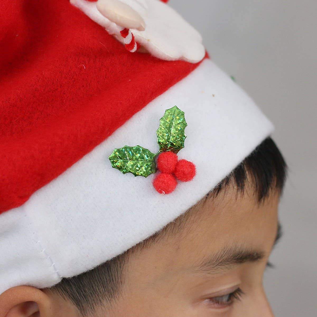 Luxury Plush Santa Hat with Doll Design_CWAJE05370