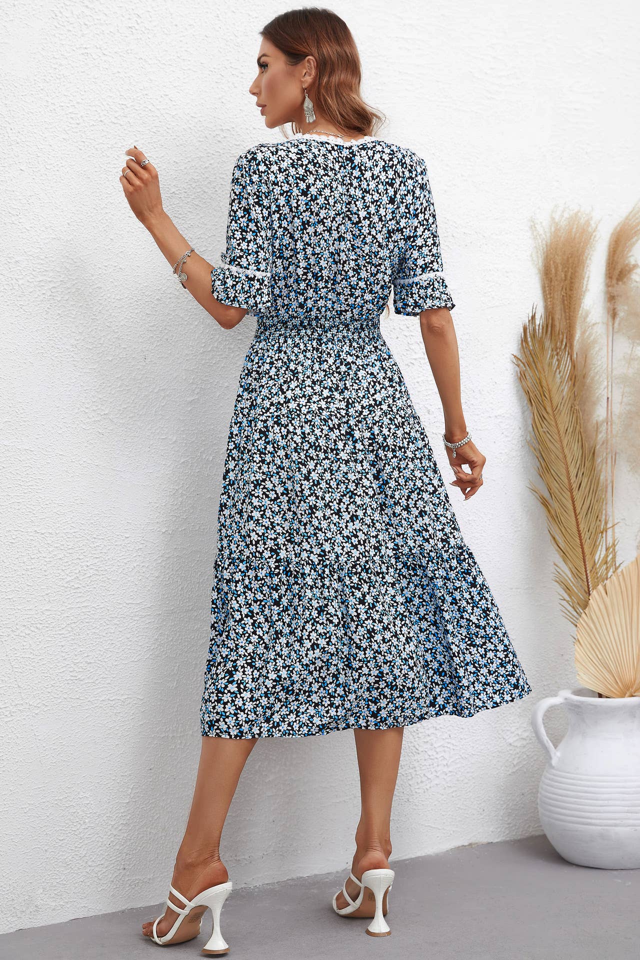 Stylish print square collar waist dress