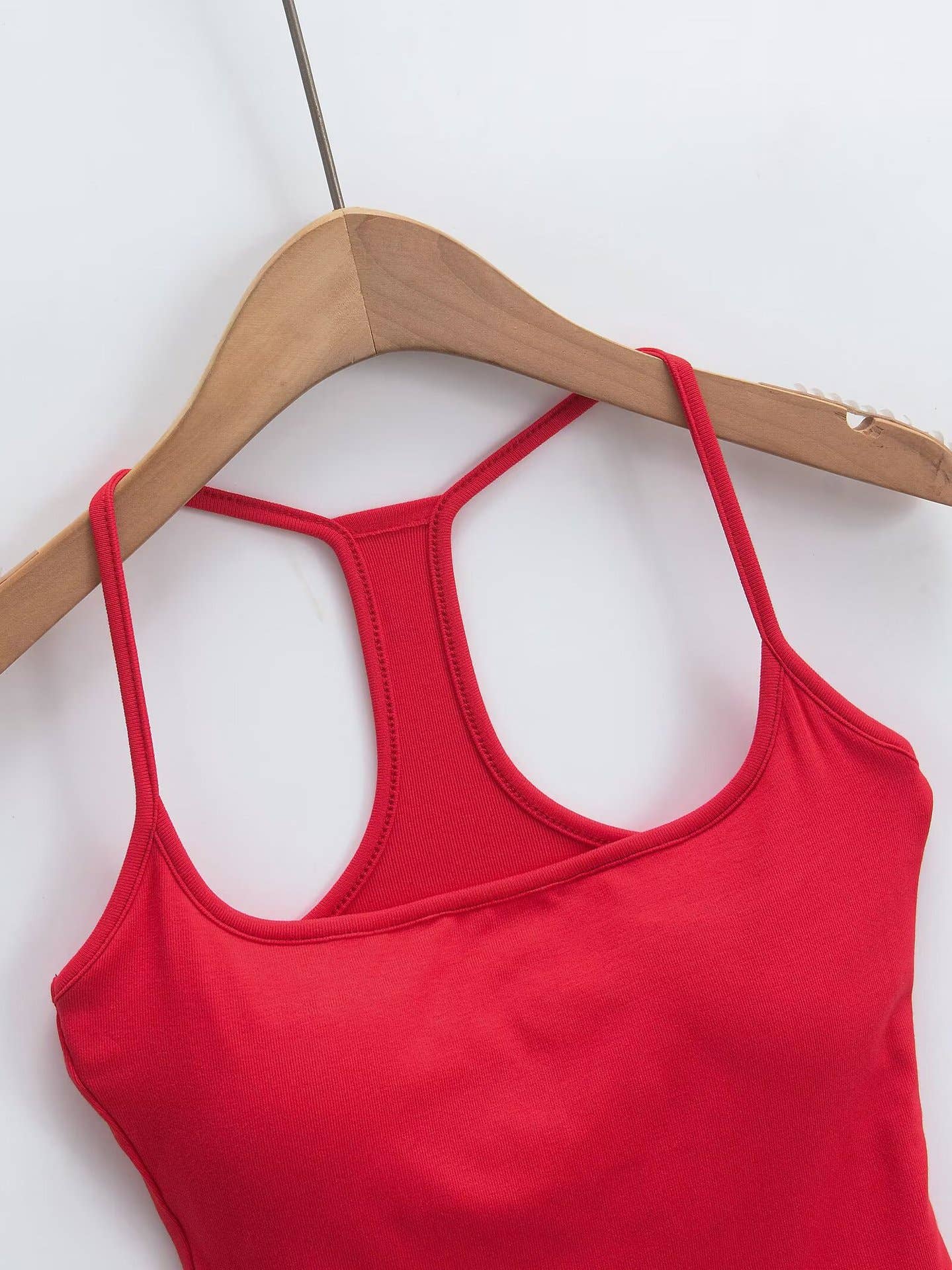 With chest pad one -piece - fitting I-line vest