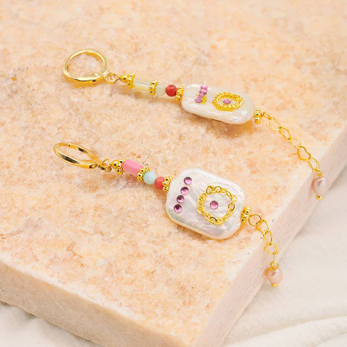 HIGH-END SWEET AND VERSATILE PEARL EARRINGS