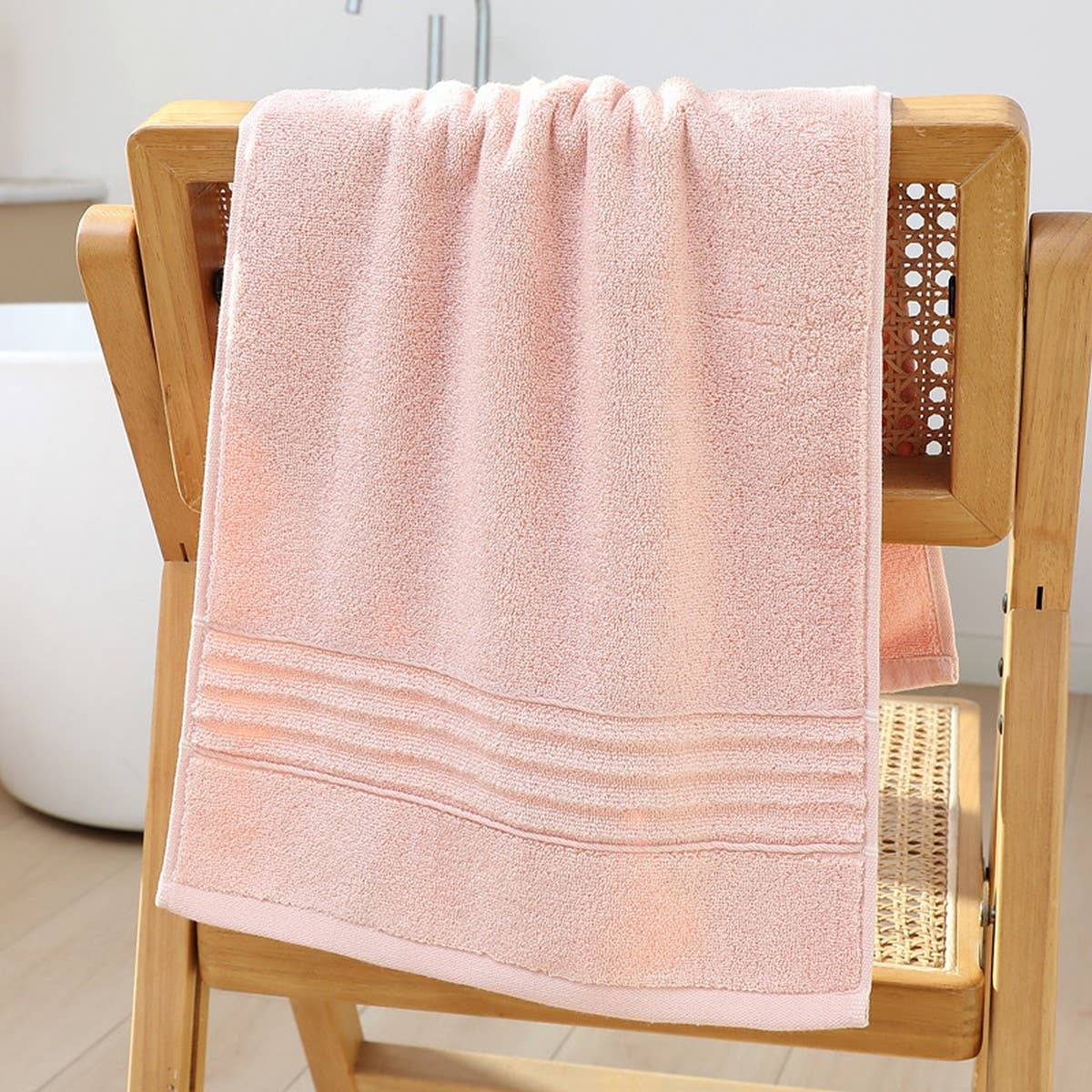 EMBROIDERED HOUSEHOLD FACE WASH COTTON TOWEL