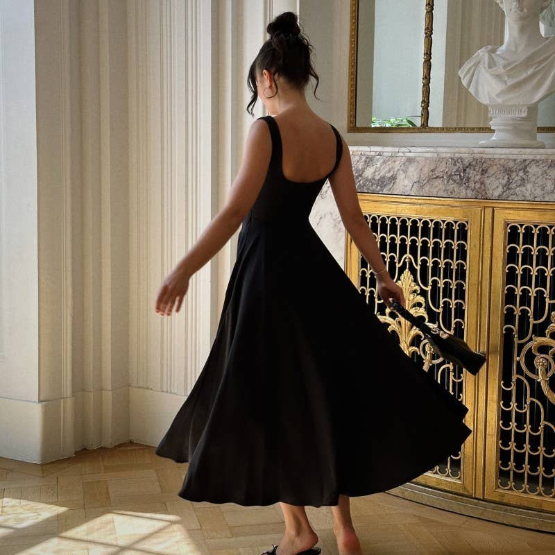 Solid color square neck cinched waist dress