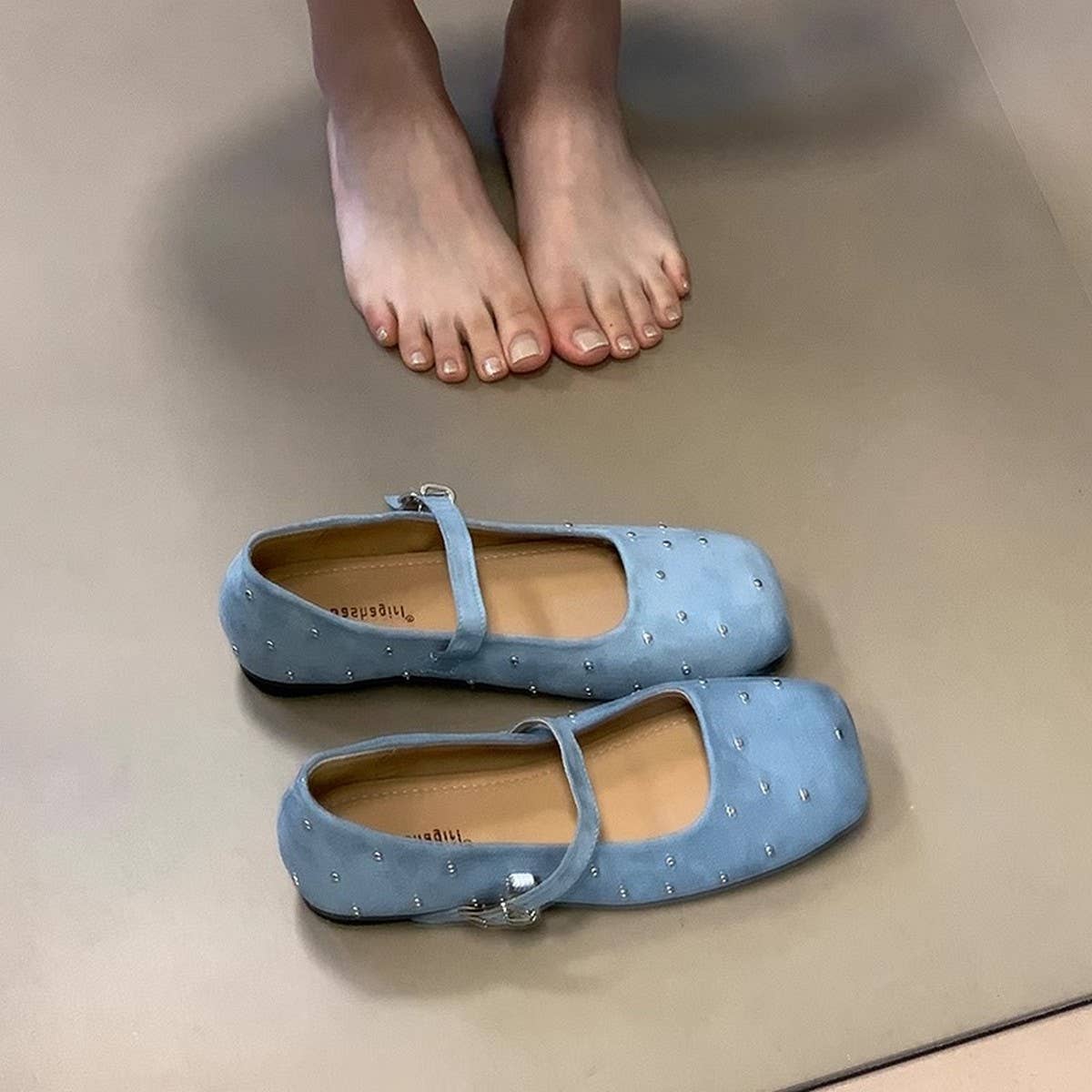 Starry Flat Mary Janes with Square Toe_CWSHF0109