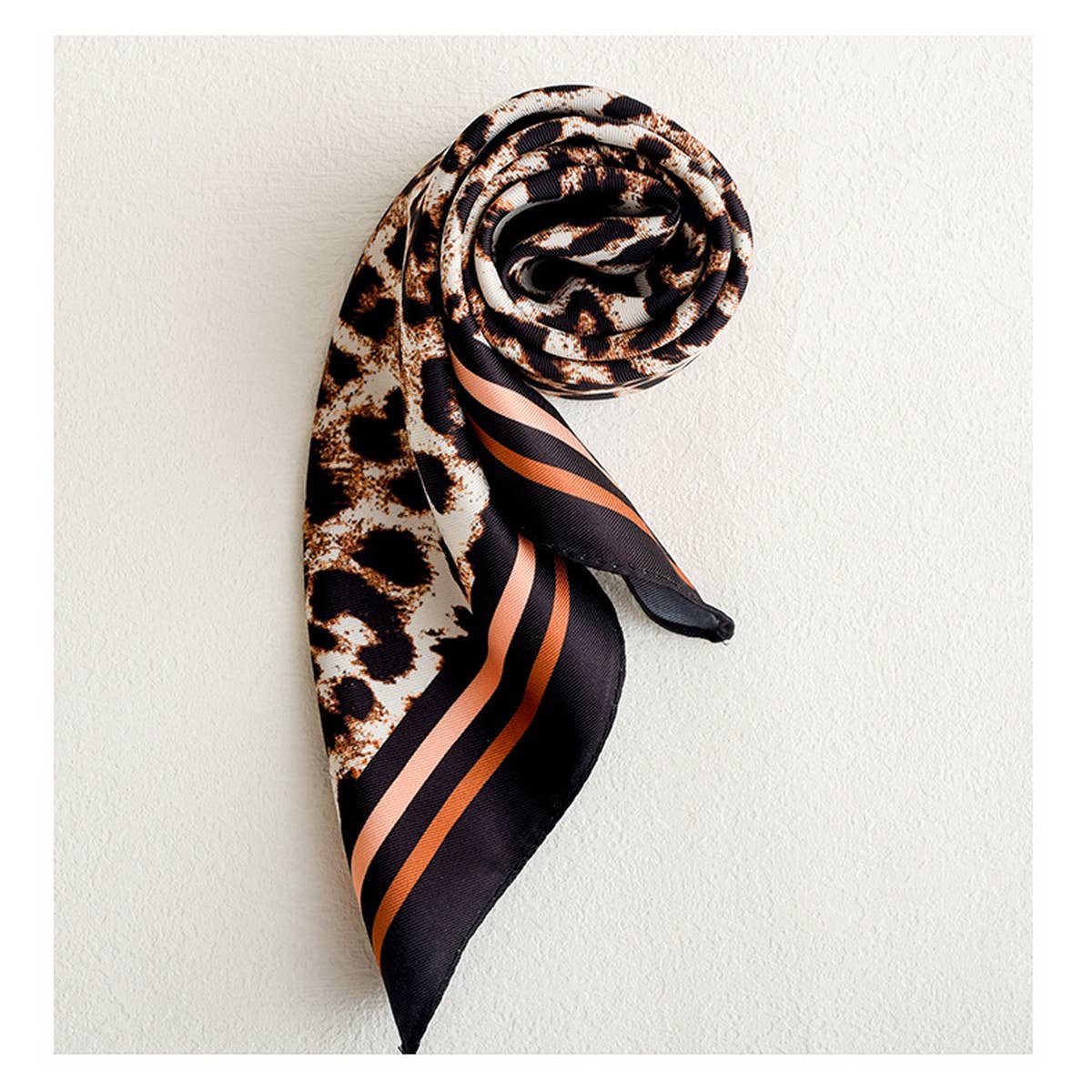 CWASC2397_VINTAGE FASHION SCARF LEOPARD PRINT SMALL SCARF
