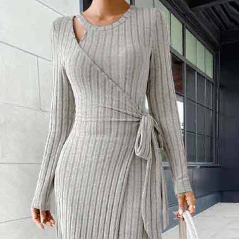 LONG-SLEEVED LACE-UP WAISTLINE KNIT DRESS
