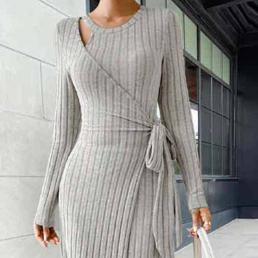 LONG-SLEEVED LACE-UP WAISTLINE KNIT DRESS