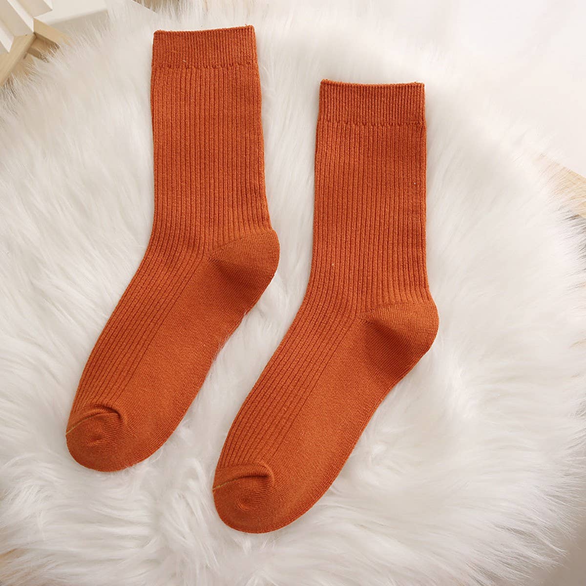 AUTUMN AND WINTER SOLID COLOR MID-CALF SOCKS_CWMS0978