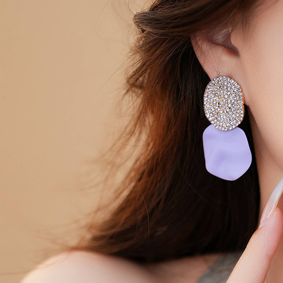 EXAGGERATED PLEATED ROUND HIGH-END EARRINGS_CWASC1328