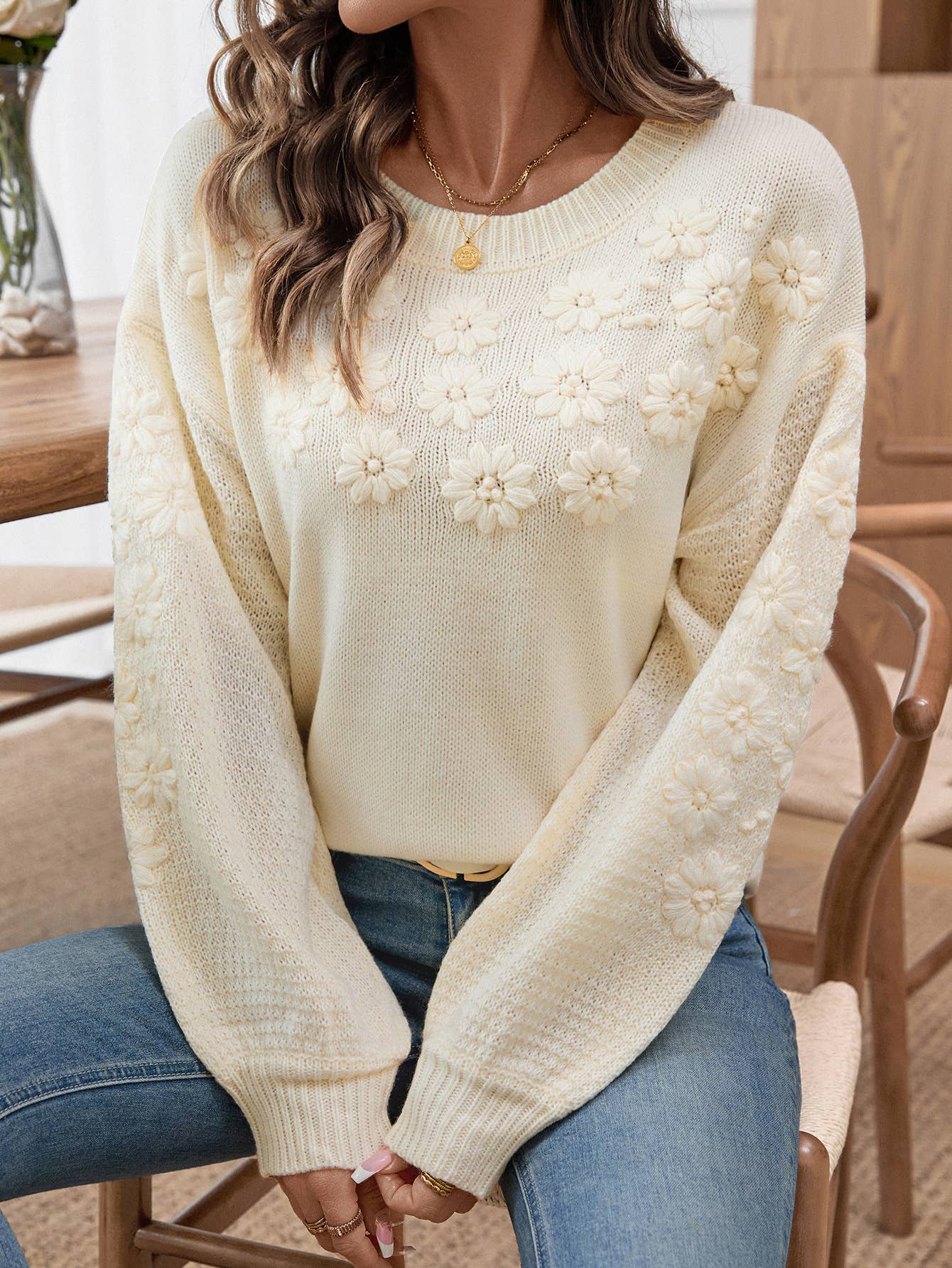 Three-dimensional Daisy heavy embroidery sweater
