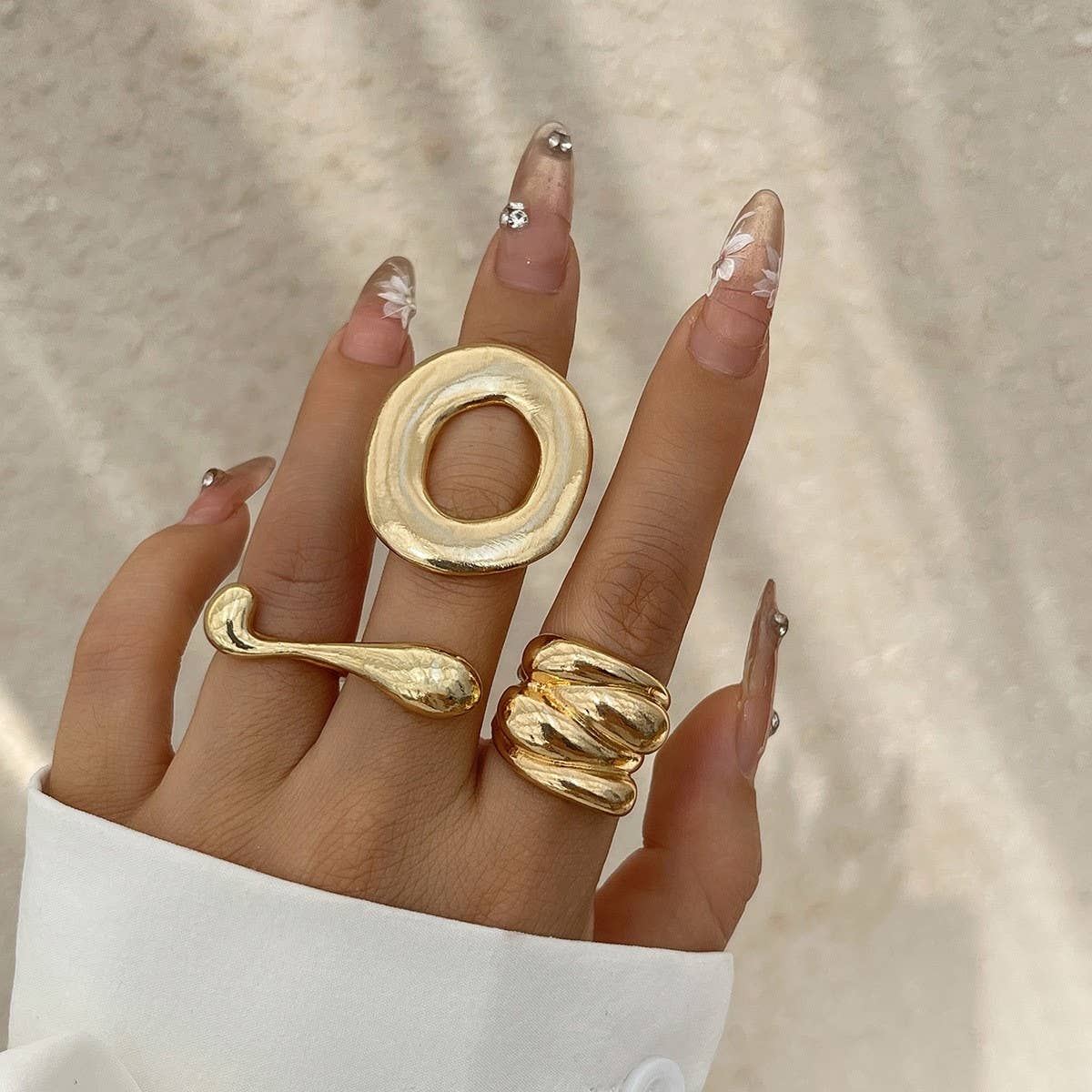 FASHIONABLE METAL IRREGULAR WATER DROP OPEN RING