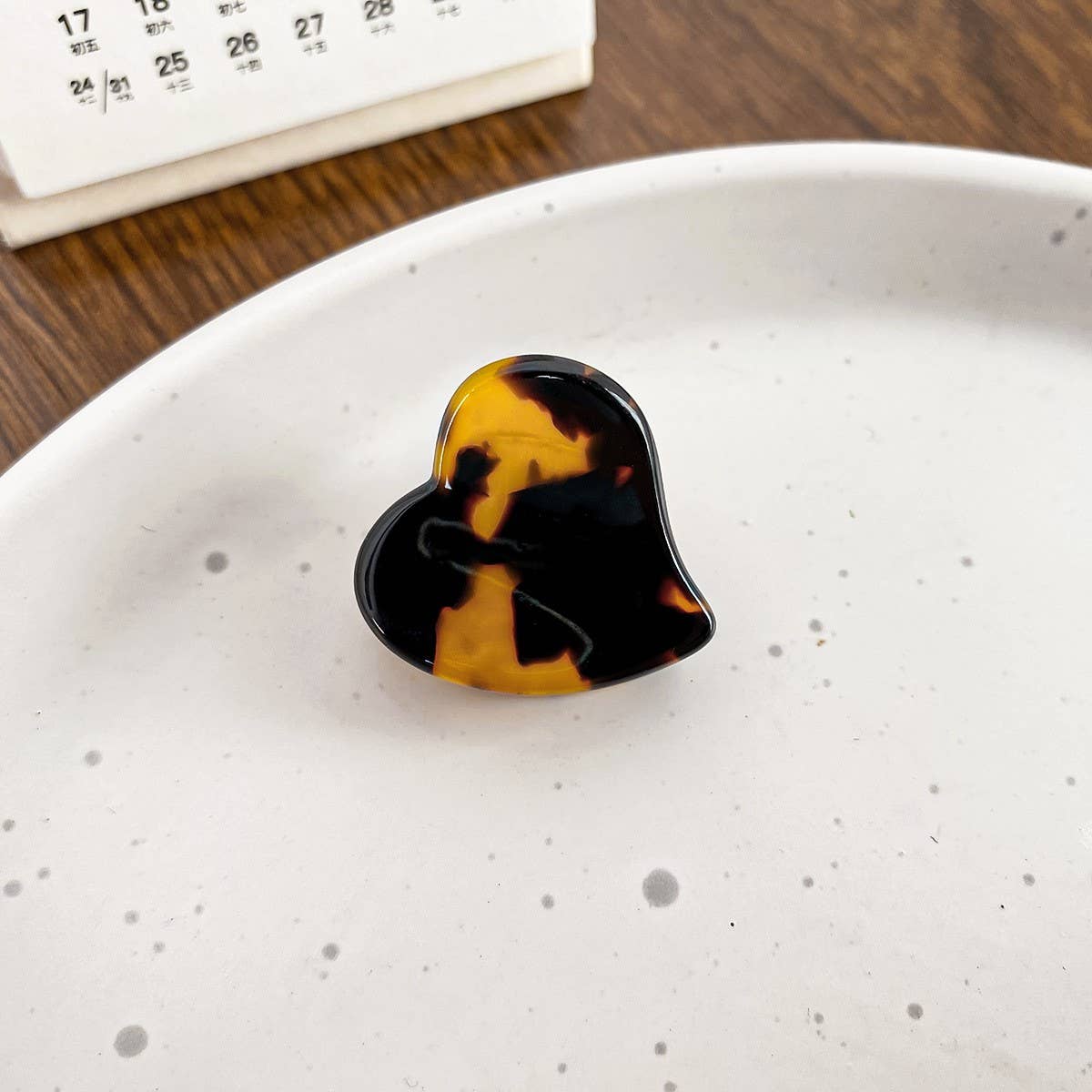 Mini Heart Acetate Claw Clip ? Elegant Side Clip_CWAHA0732