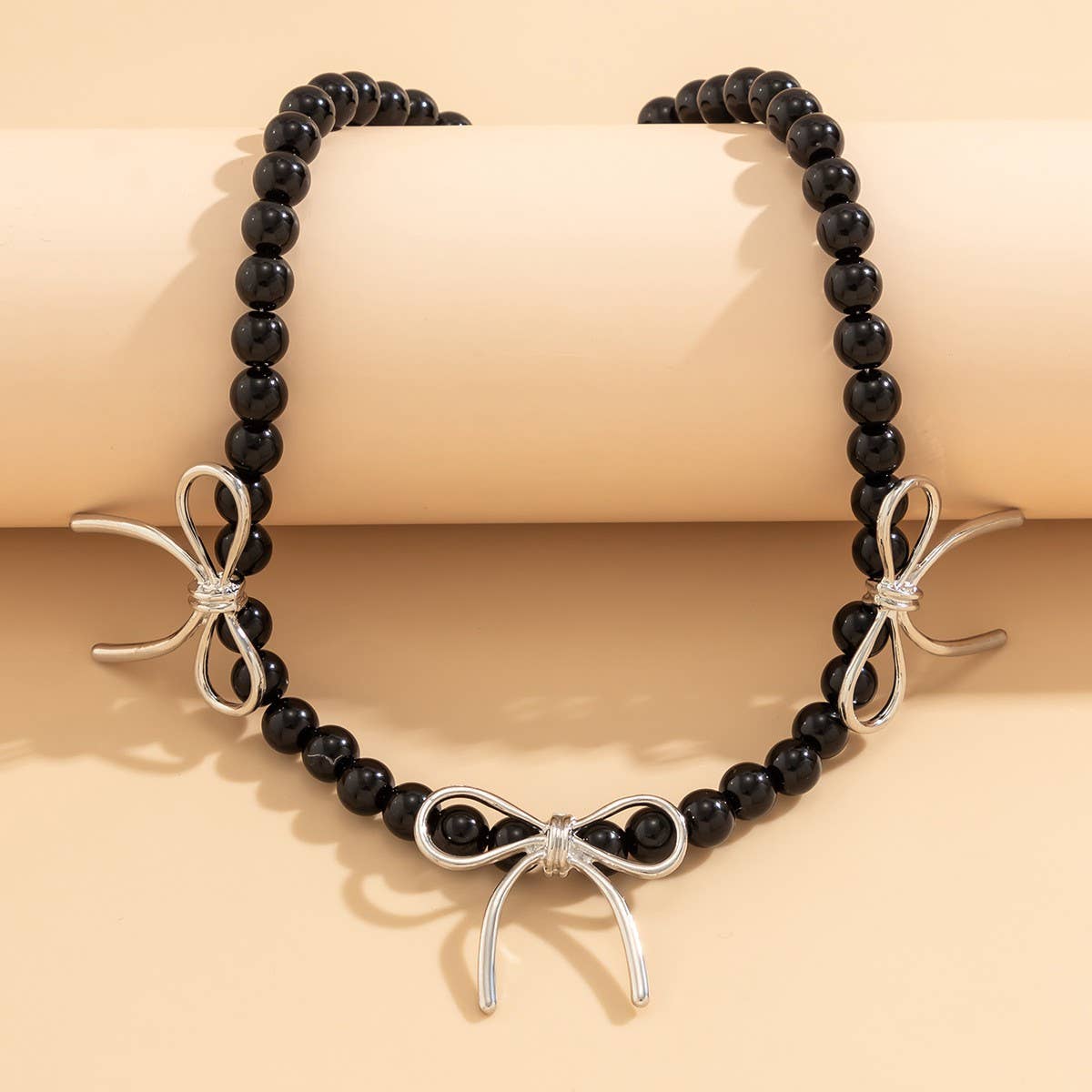HOT SELLING BLACK BOW BEADED NECKLACE