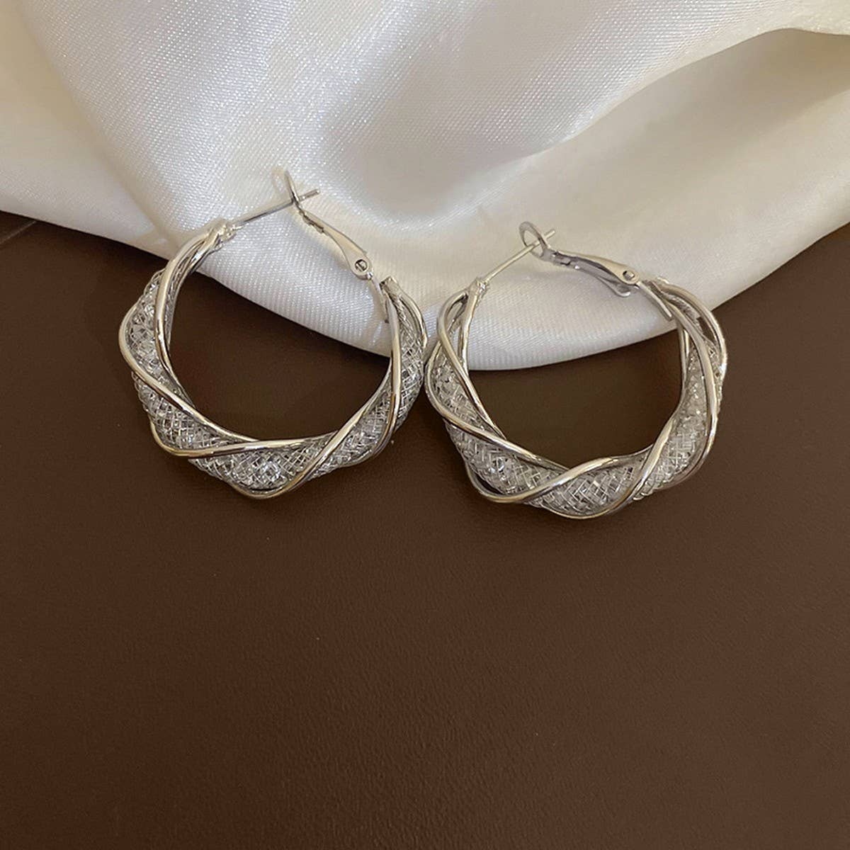 ROUND SMALL LUXURY FRENCH EARRINGS