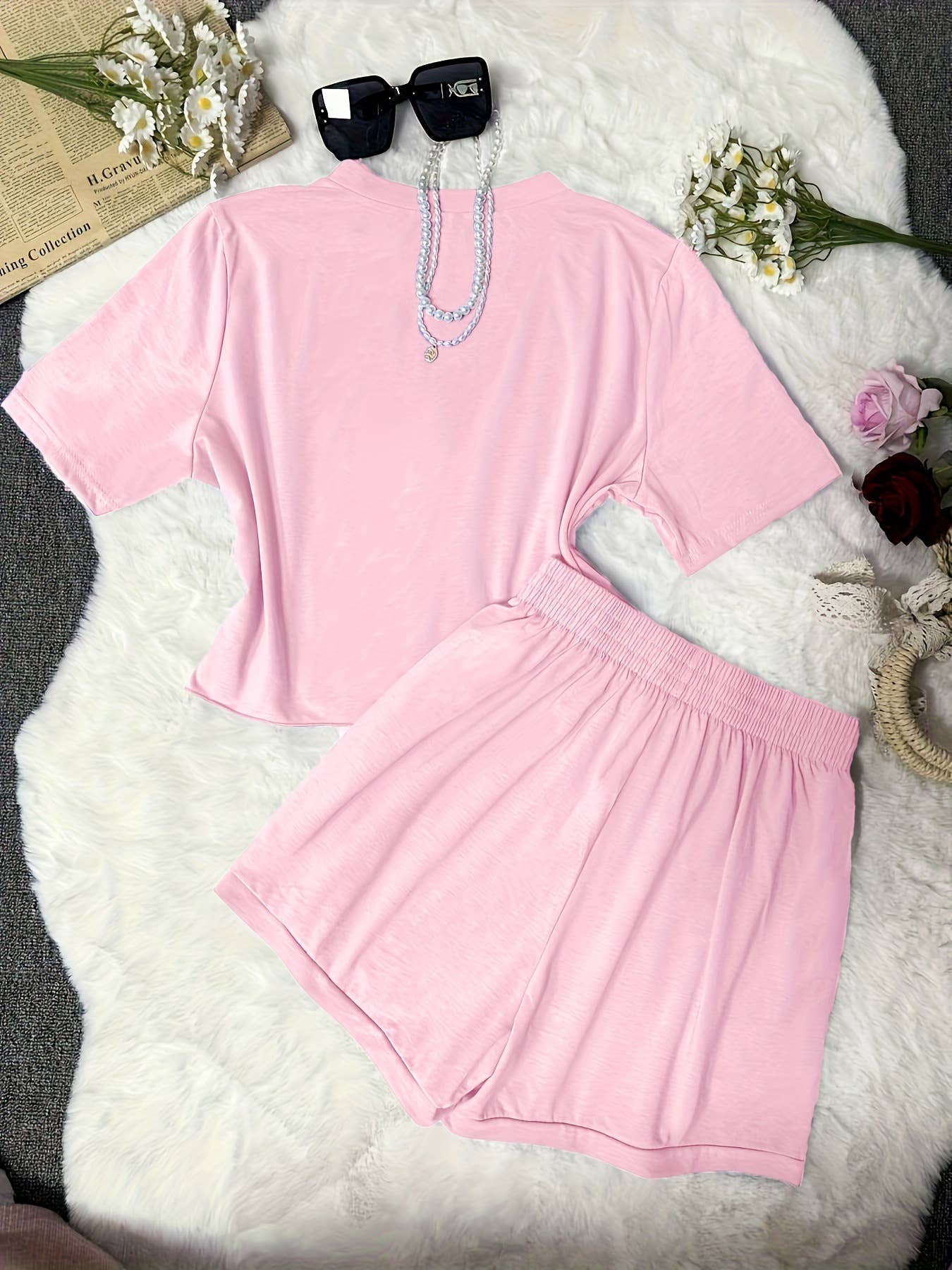 SHORT-SLEEVED, TIGHT-WAISTED AND SHORT PANTS SET_CWSTB00401