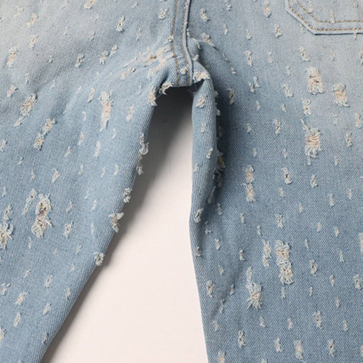 WASHED AND DISTRESSED STRAIGHT LEG JEANS