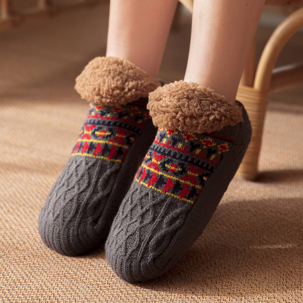 NON-SLIP WARM PLUSH INDOOR SLIPPERS_CWMS0703