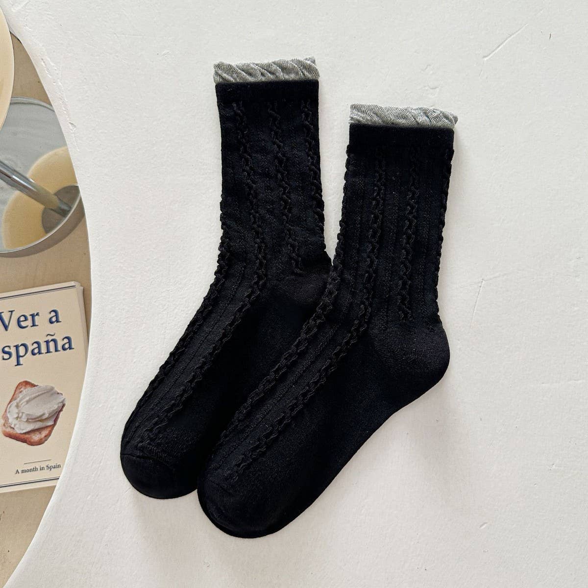 Twist Lace Ruffle Crew Socks For Women