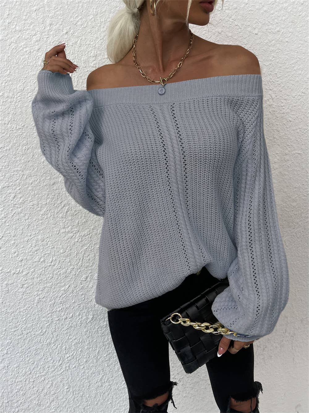 LINE-NECK PERSONALIZED CUT-OUT FASHION KNITWEAR