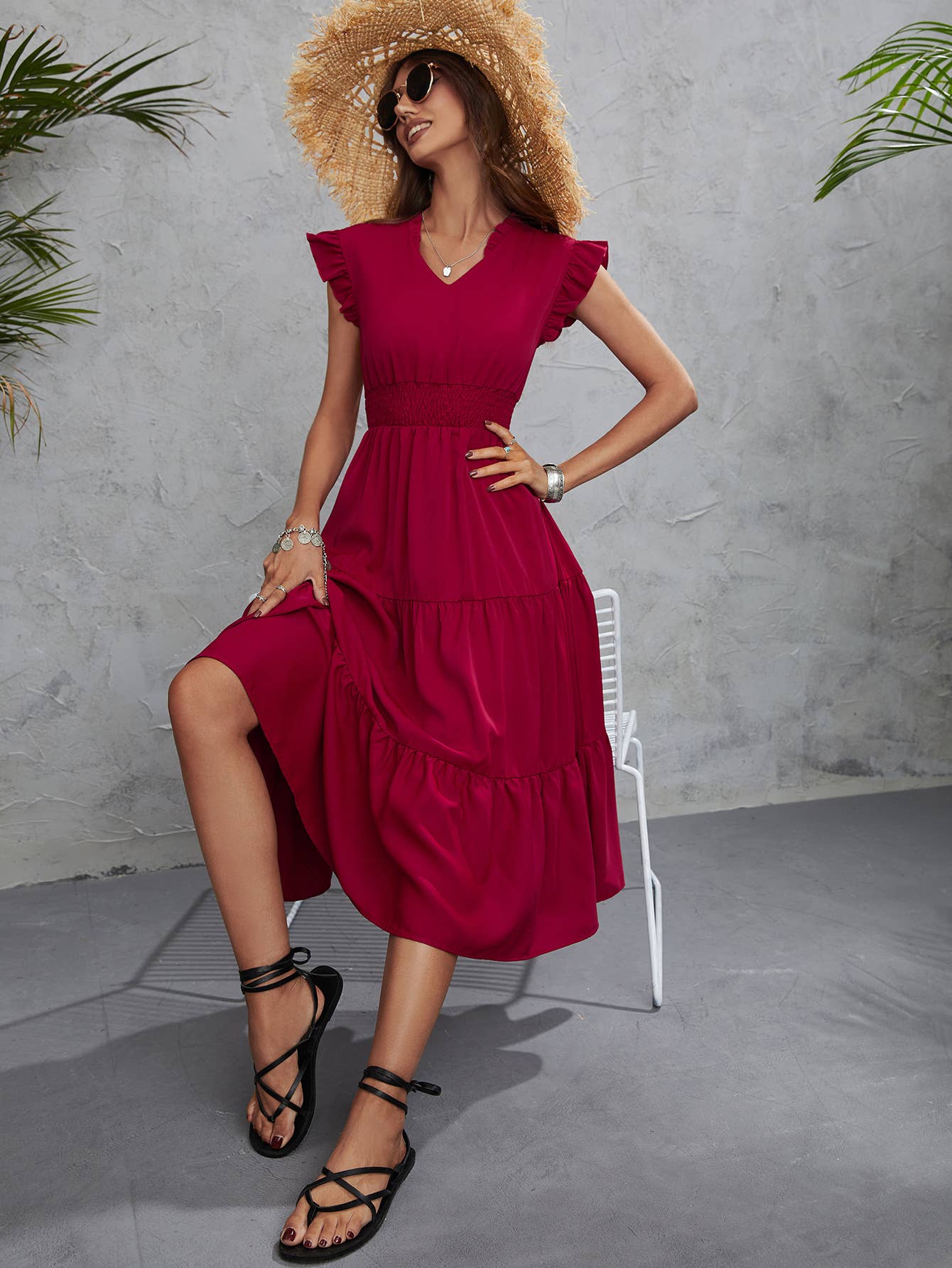 SLIM-FIT HIGH-WAISTED SLEEVELESS DRESS