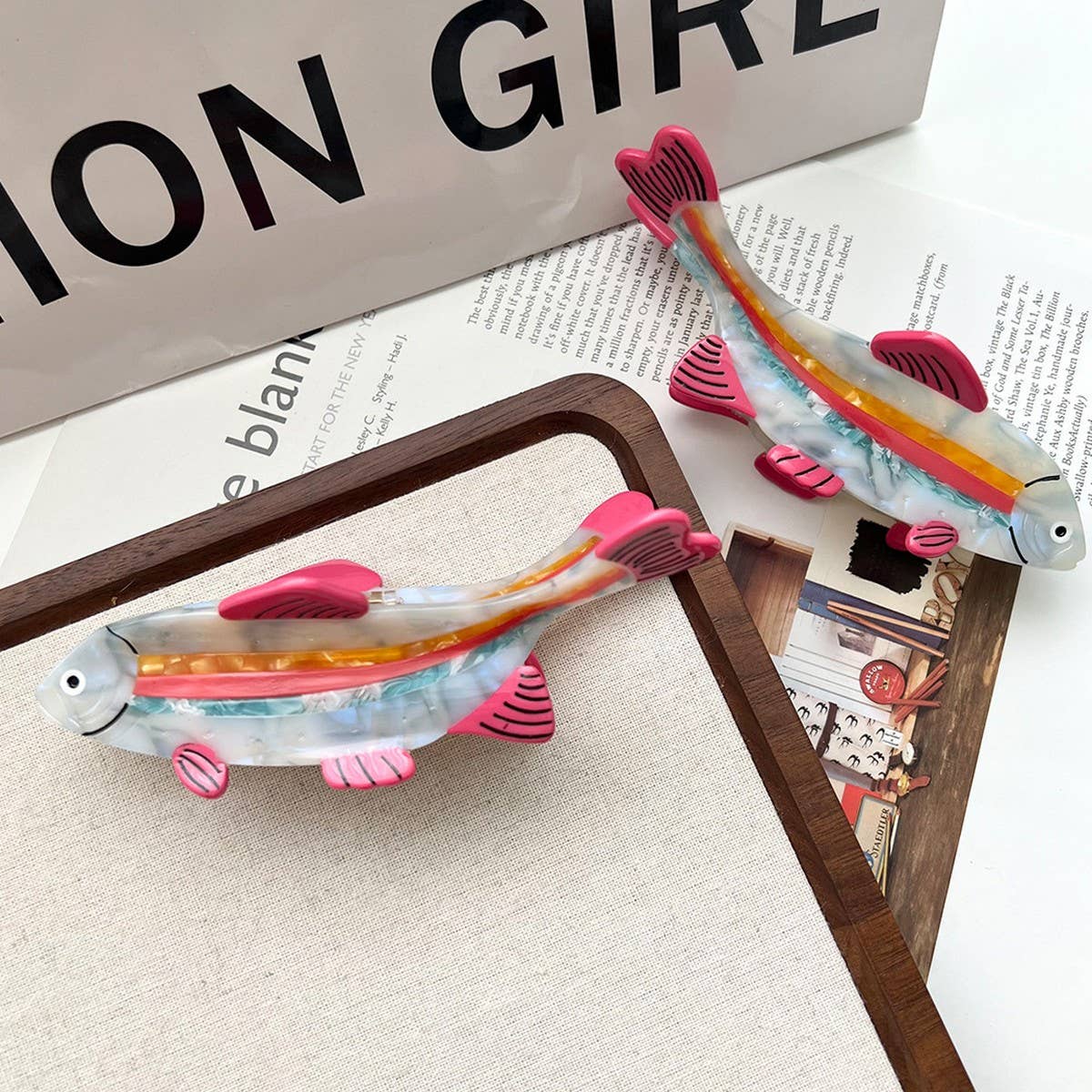 Rainbow Fish Hair Claw ??Ocean Style Acetate Clip_CWAHA5766