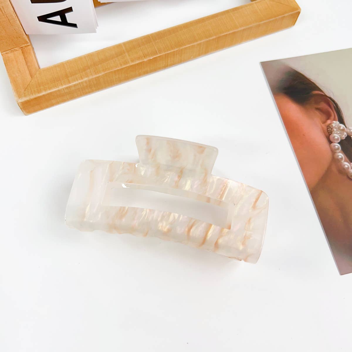 Simple geometric grab acrylic hair clip
