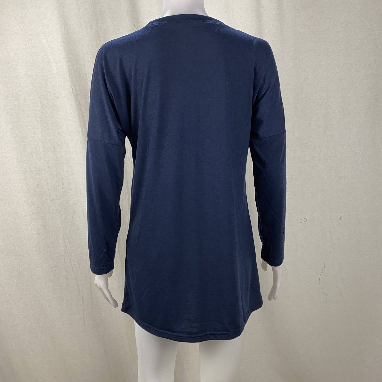 Solid-color loose round-neck pocket T-shirt