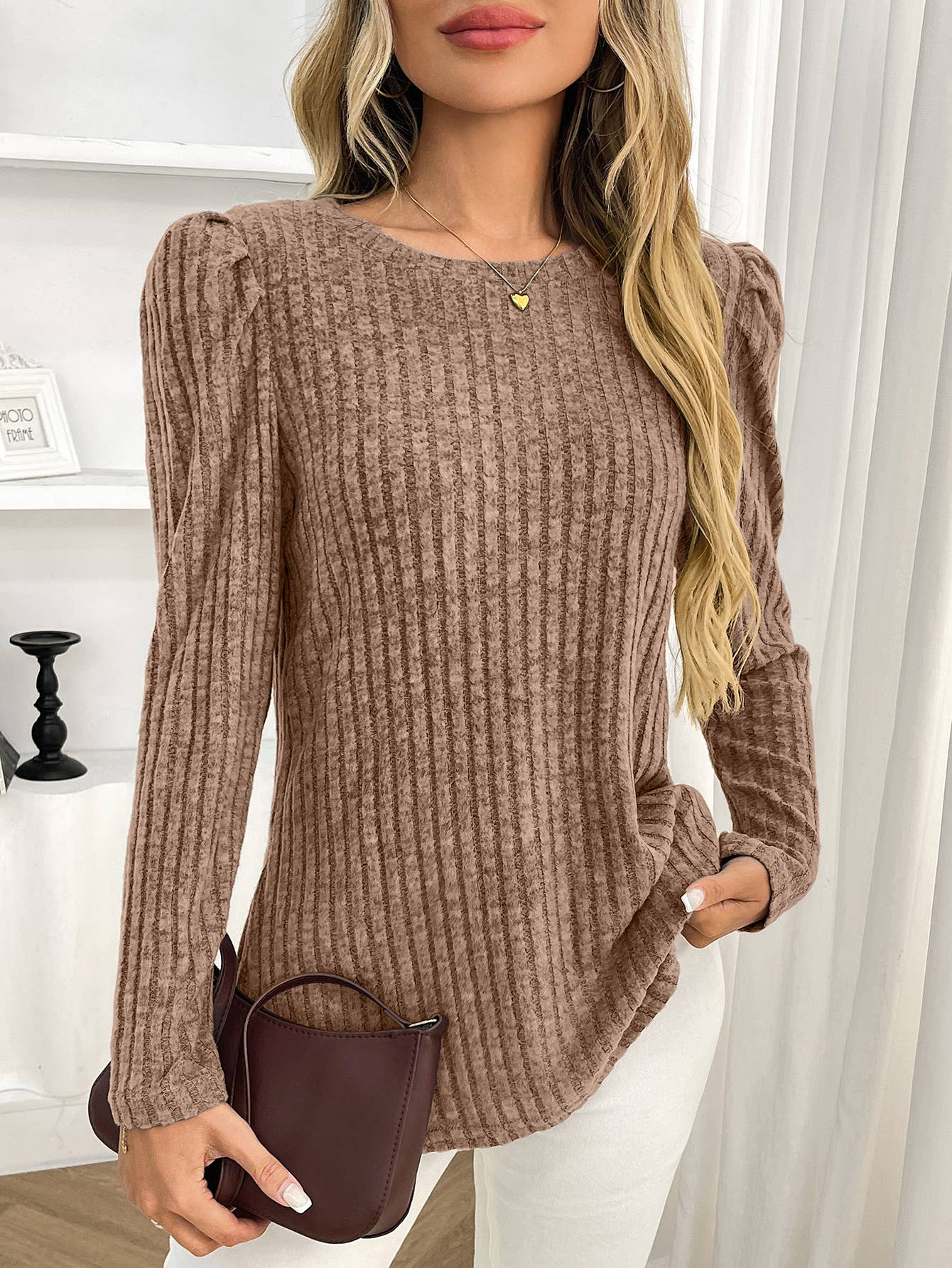 Round-neck puffed-sleeve brushed striped T-shirt