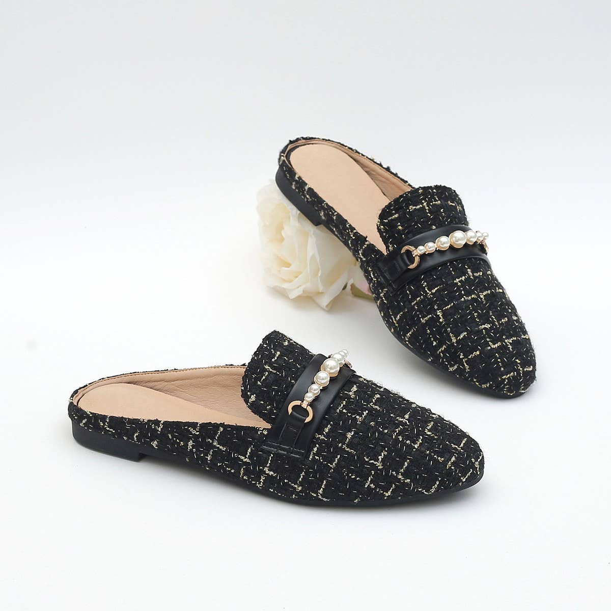 VERSATILE OUTER WEAR STRIPED FLAT BOTTOM MULES