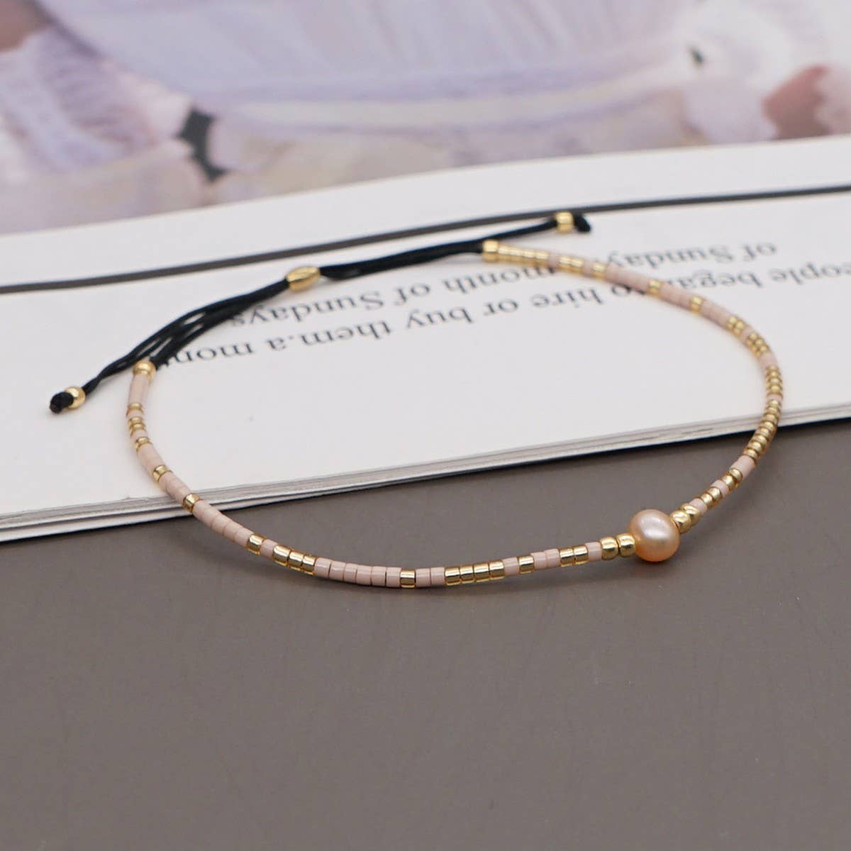 BOHEMIAN SEMI-PRECIOUS STONE BEADED BRACELET_CWAB4623