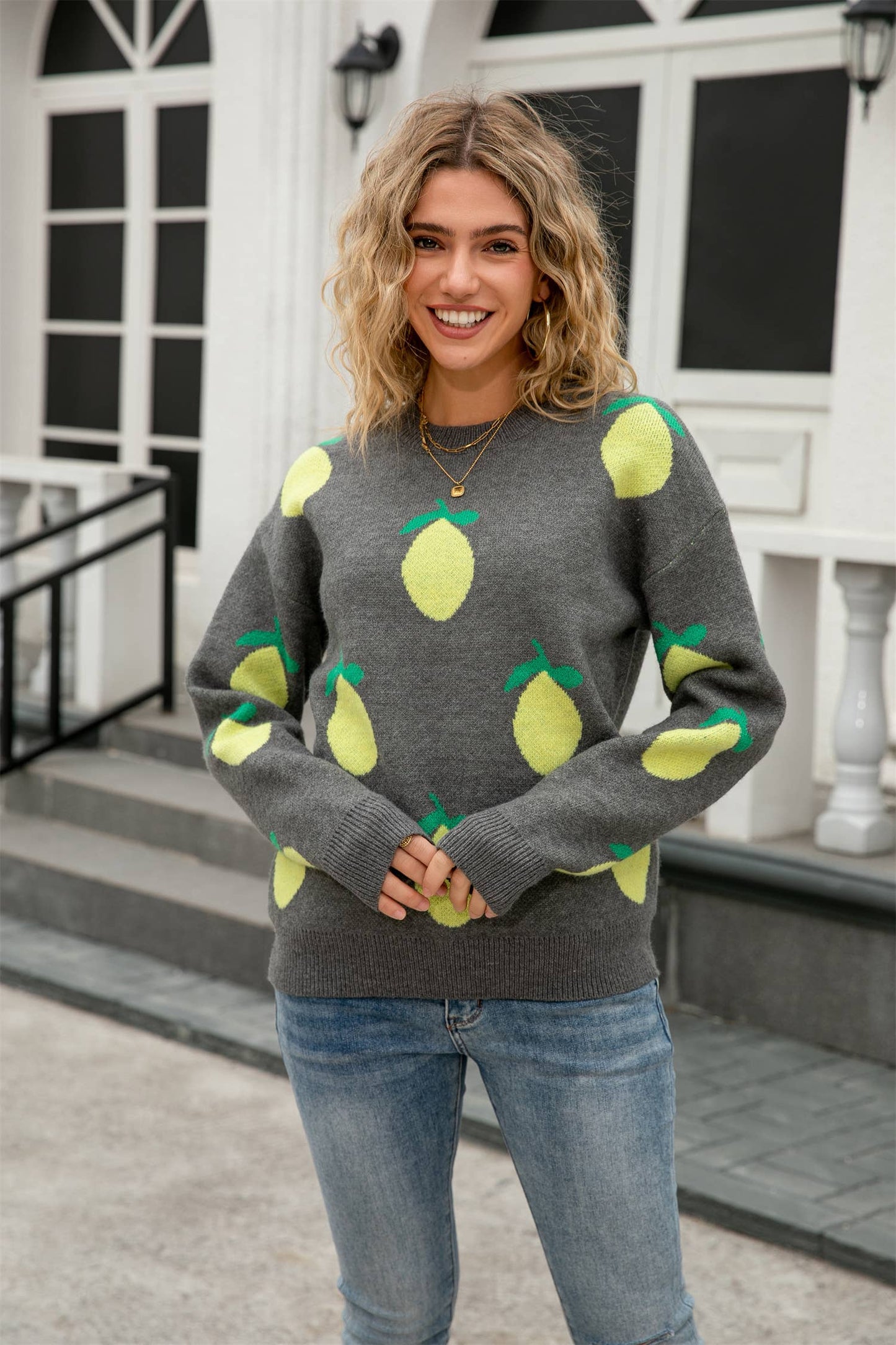 Lemon jacquard round-neck knitted sweater