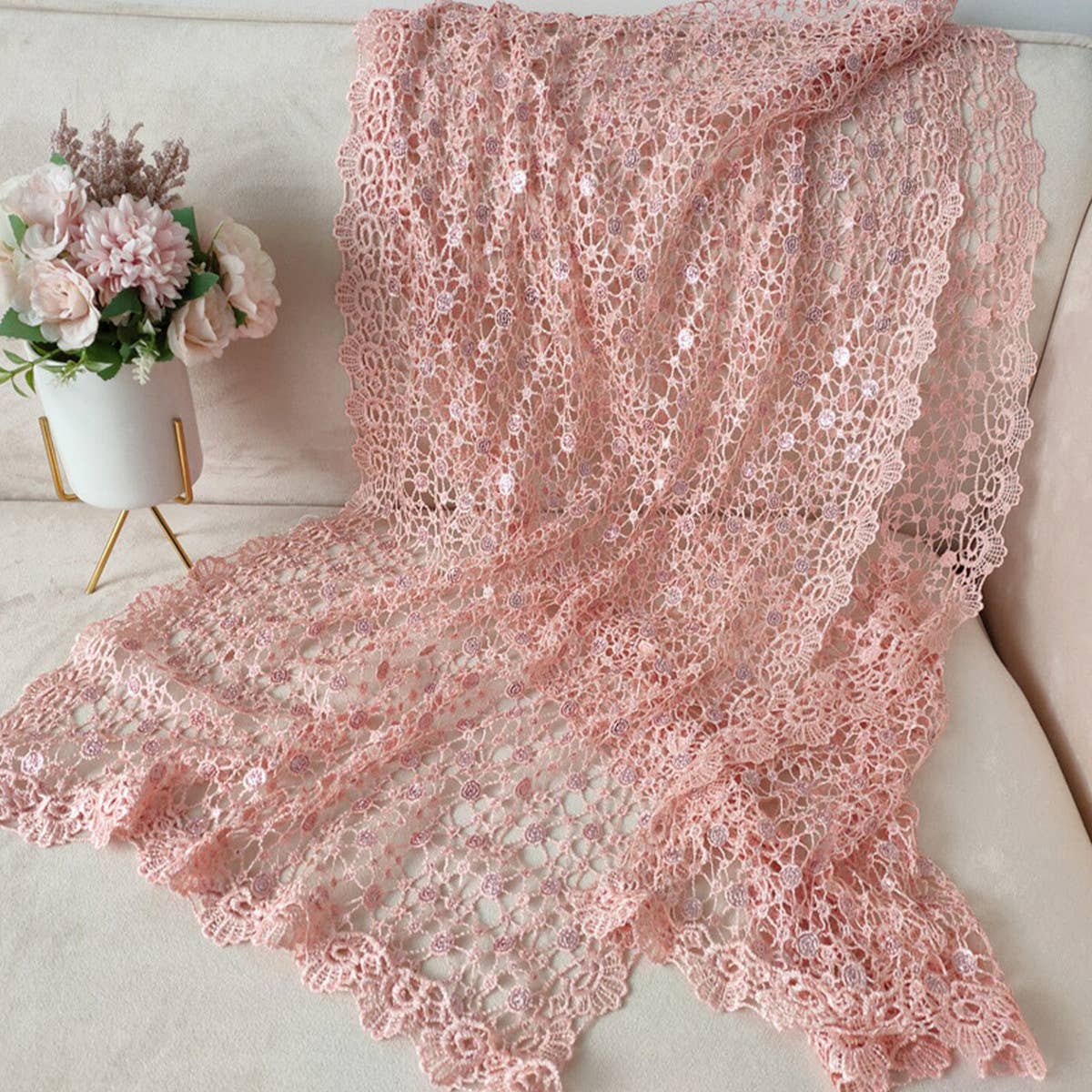 WEAR AN EMBROIDERED EVENING CAPE