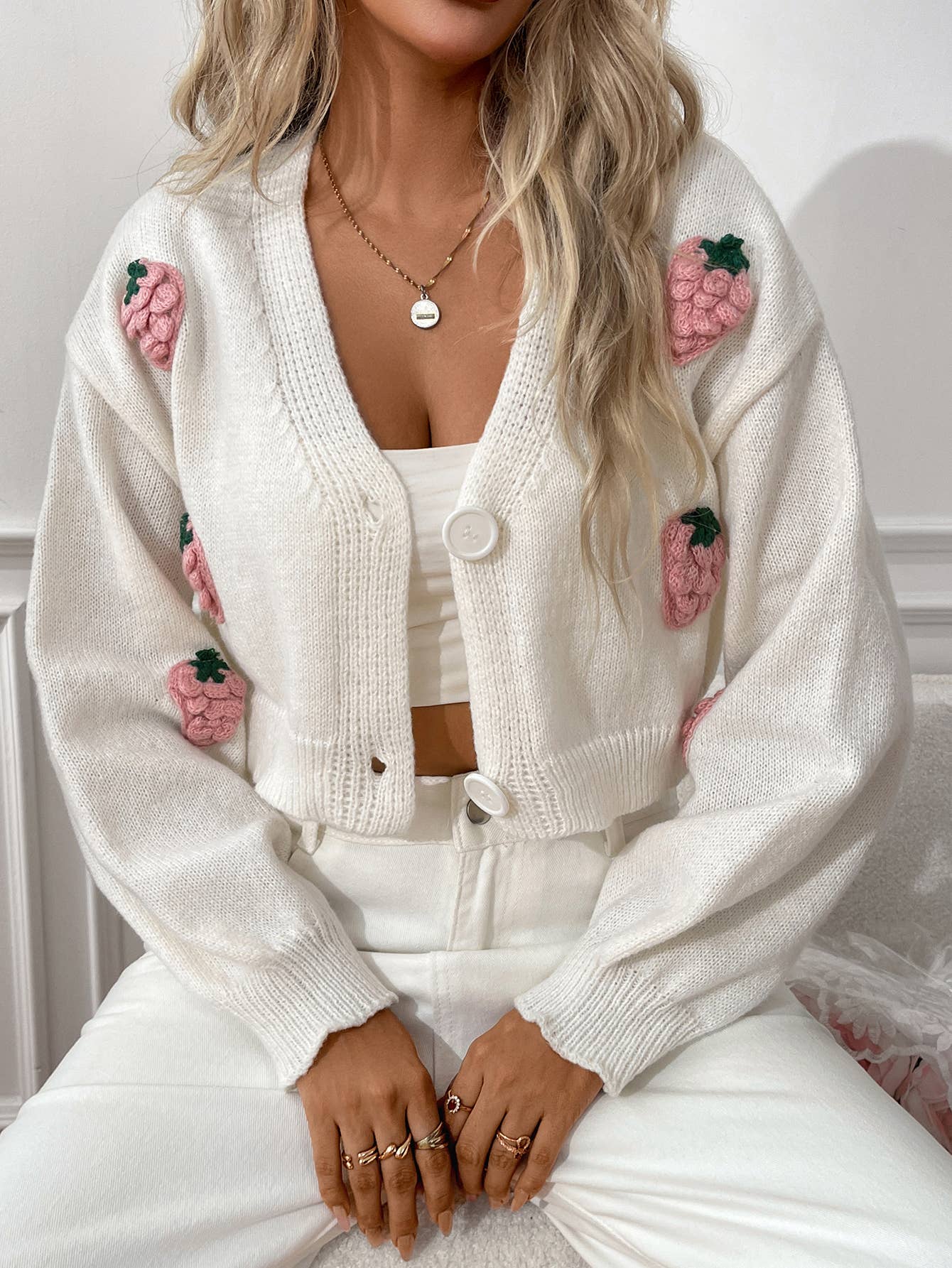 3D strawberry jacquard single-breasted cardigan