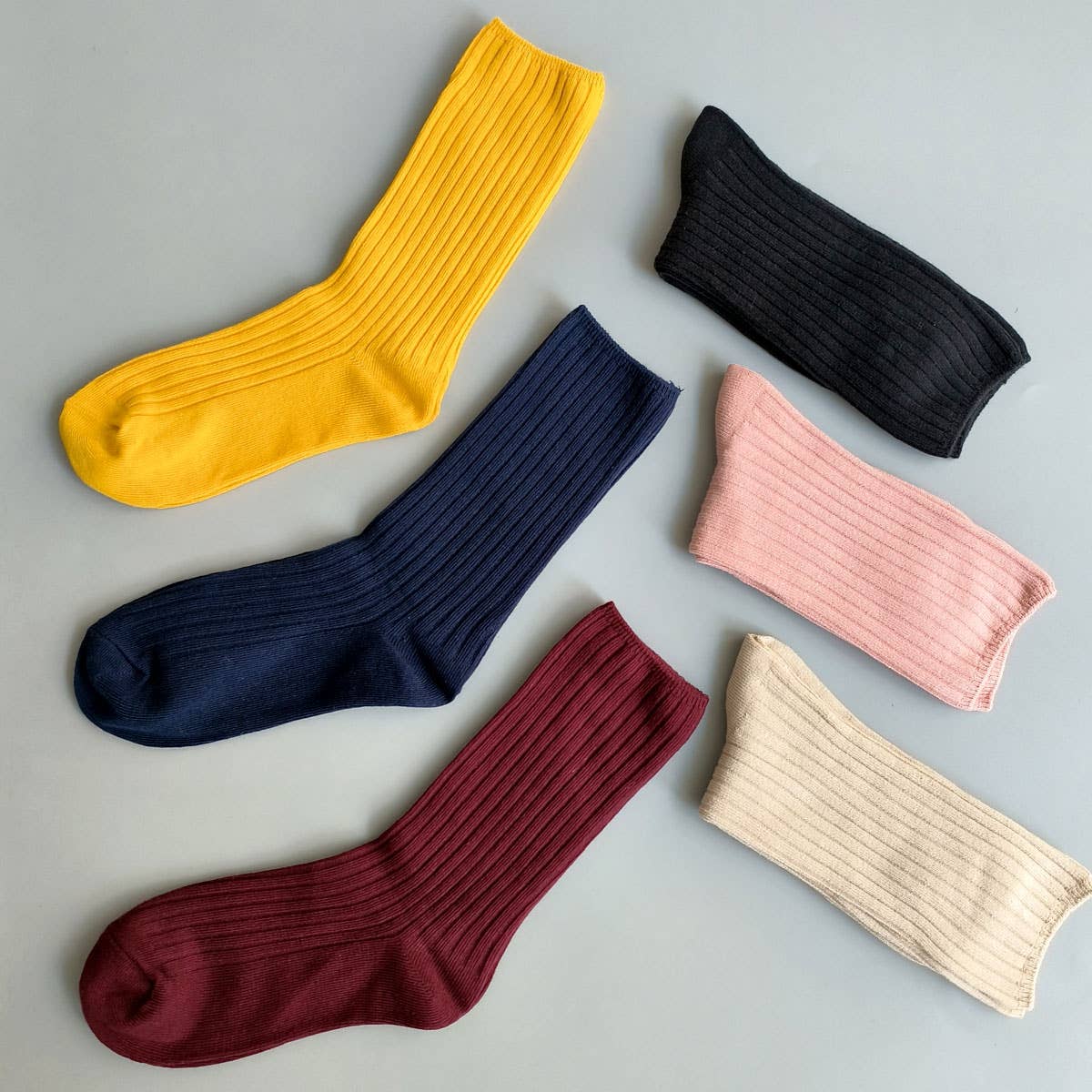 Solid Color Vertical Stripes Cotton Crew Socks_CWMS074