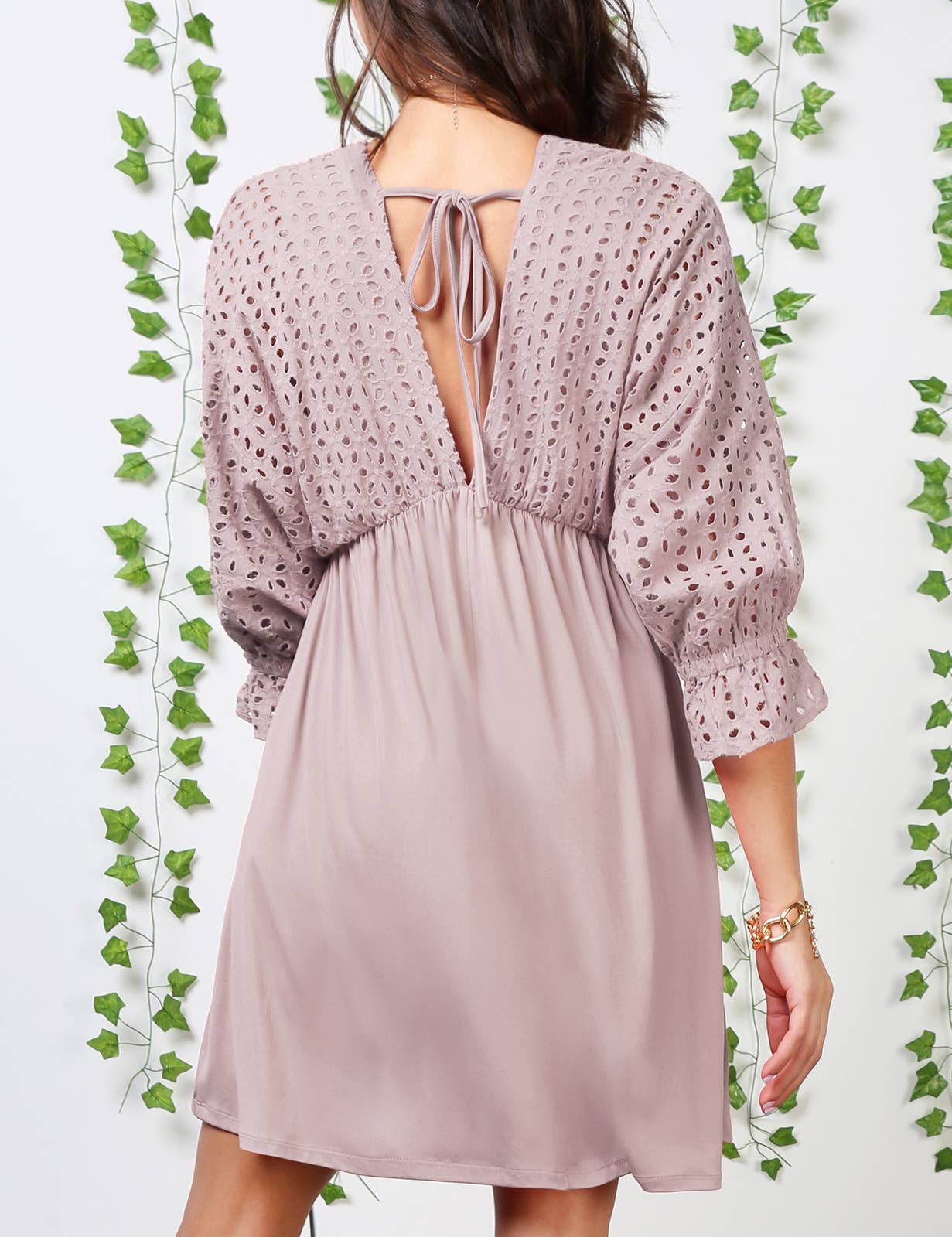 WOMEN DEEP V LOOSE SHORT DRESS_CWDSD10367