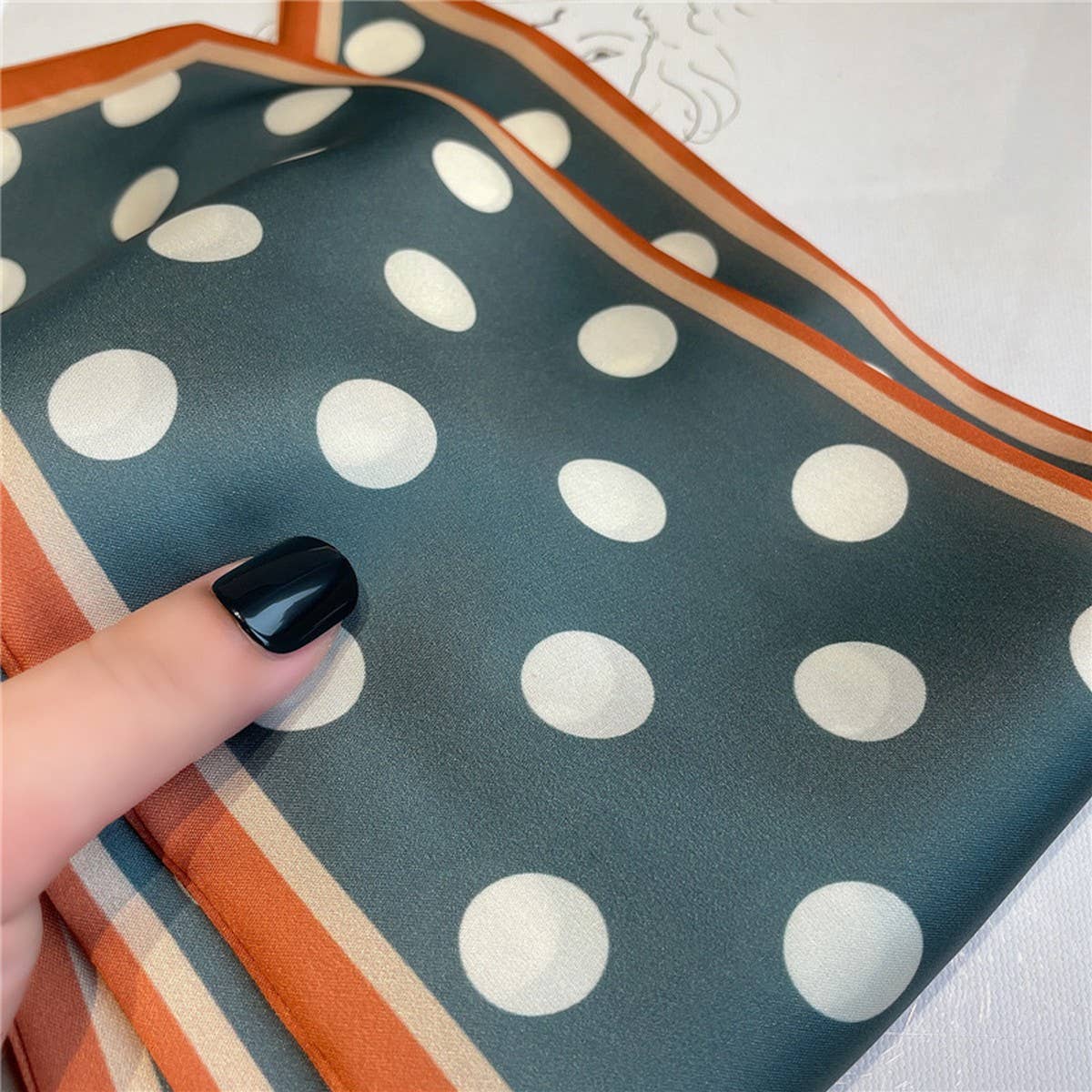 POLKA DOT SIMPLE GEOMETRIC LONG SILK HEAD SCARF_CWASC1519