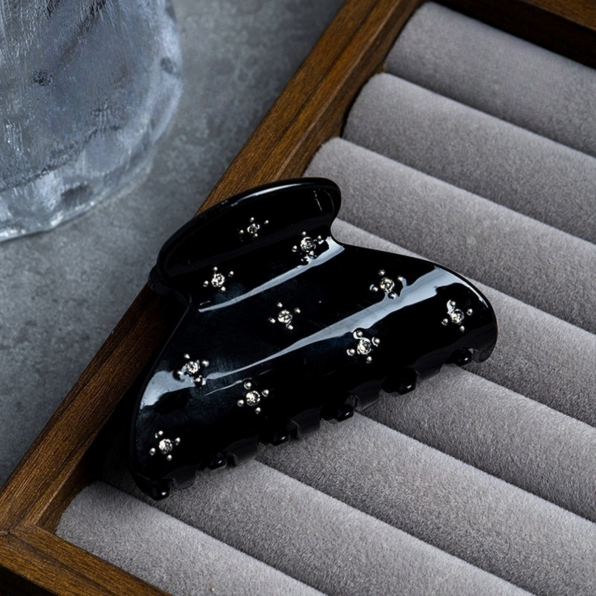 Elegant Mini Claw Clip ? Star Design Hair Grip