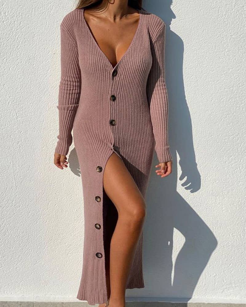 Single-breasted long-sleeved knitted dress