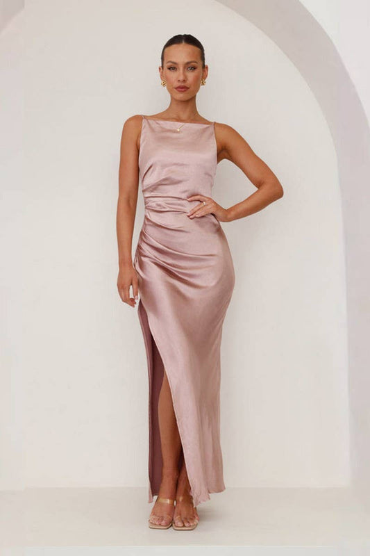 CWDMD5546_SOLID BACKLESS SPAGHETTI STRAP MIDI DRESS