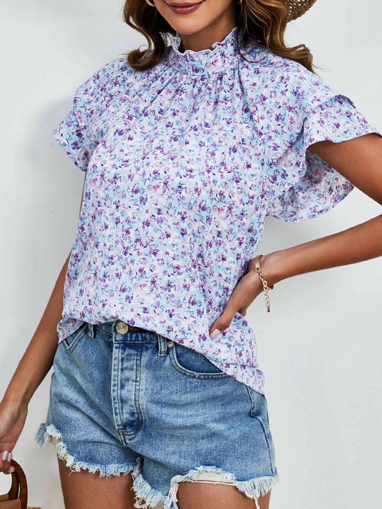 Semi-high-neck double-sleeved loose printed top
