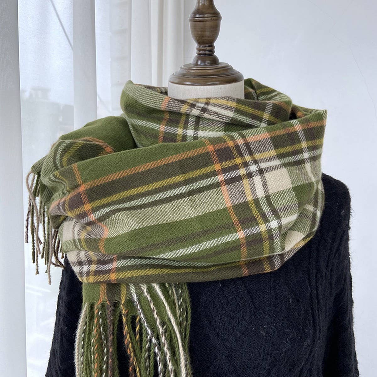 Plaid Winter Scarf-Vintage Tassel Shawl for Women_CWASC1473