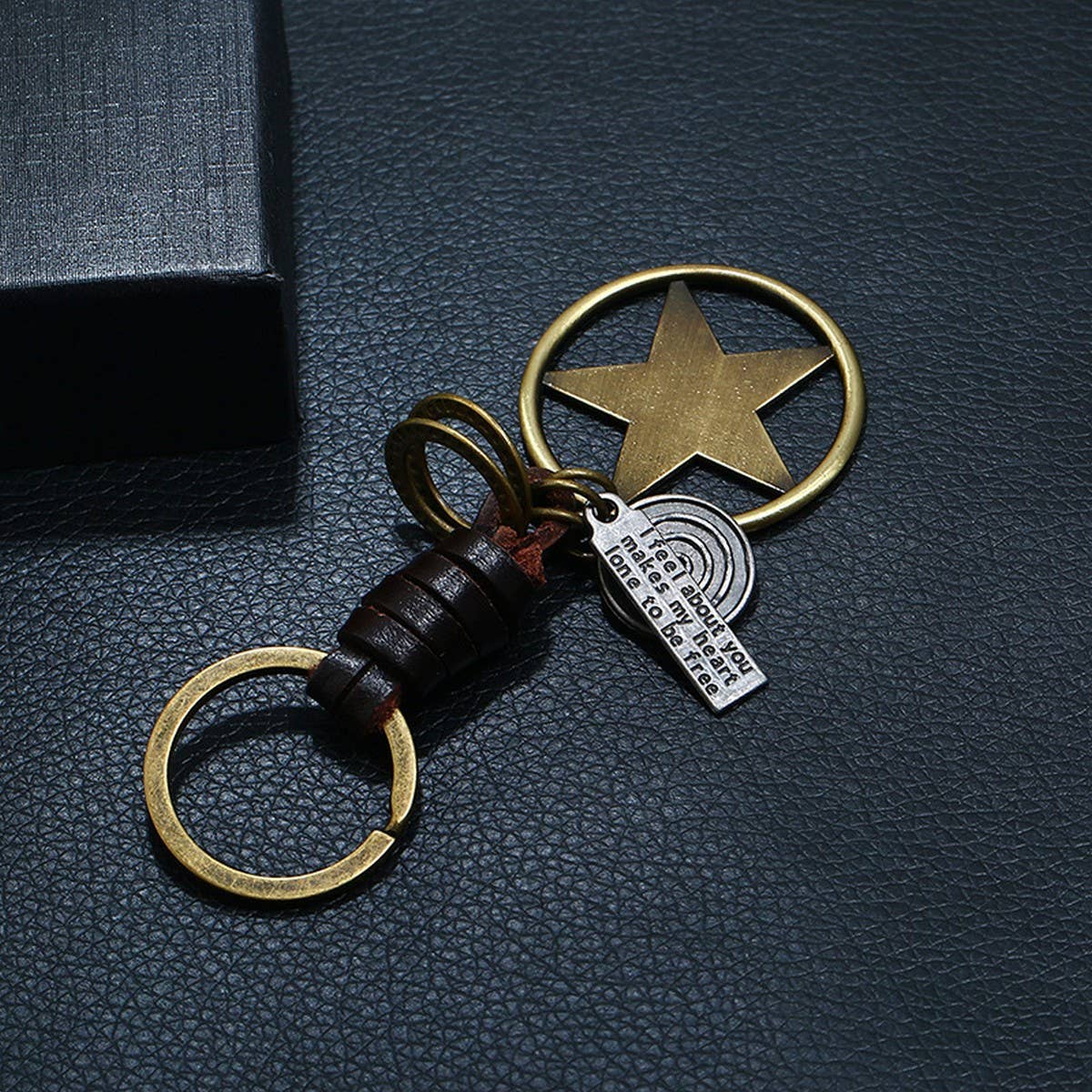 ALLOY FIVE-POINTED STAR GENUINE LEATHER KEYCHAIN_CWMM4783