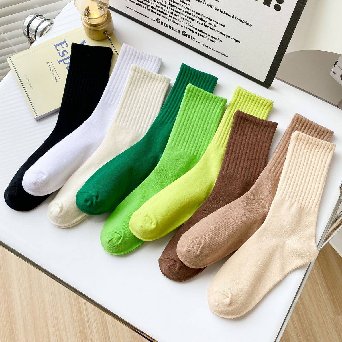 NEW SOLID COLOR CASUAL WOMEN'S MID-CALF SOCKS_CWMS1402