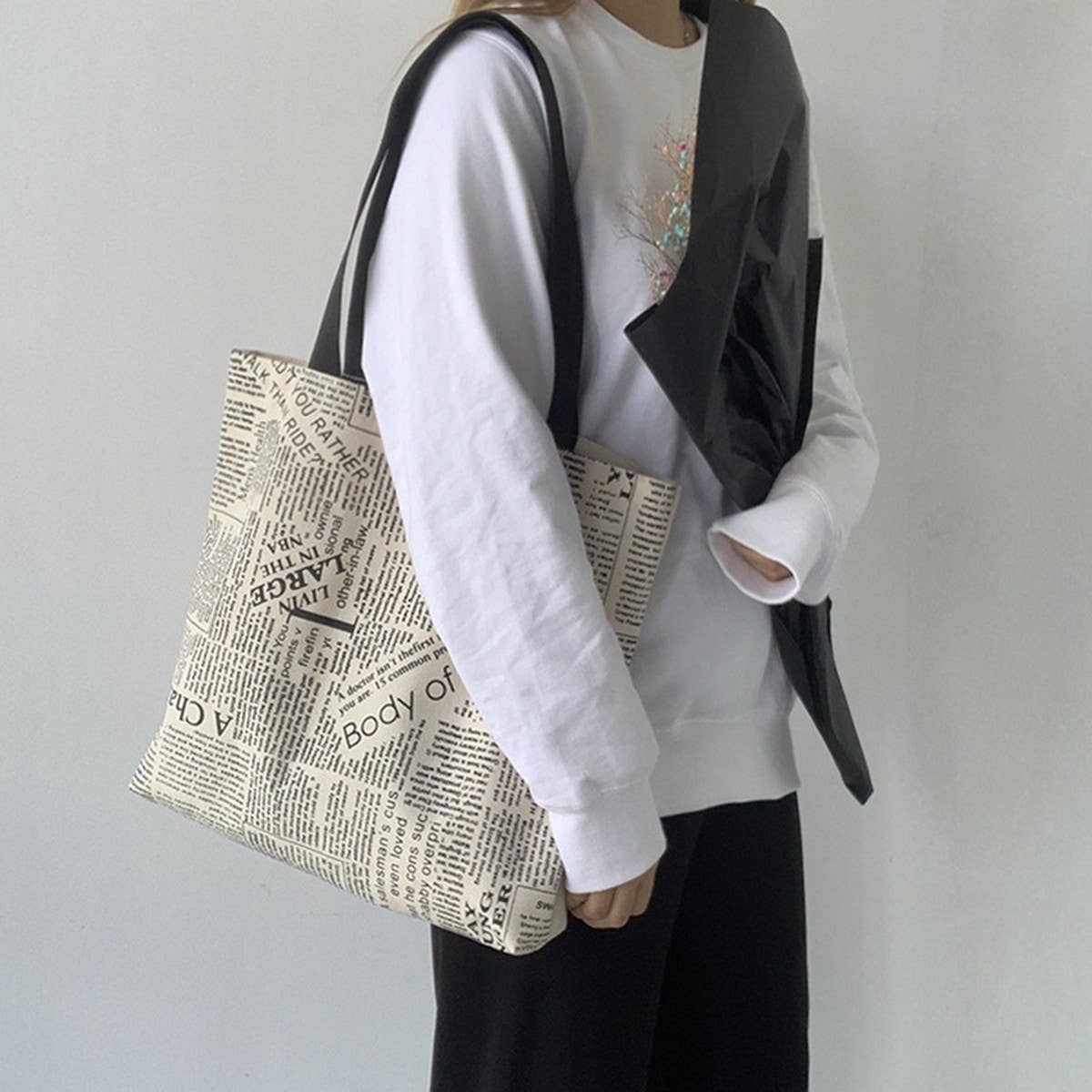 LARGE CAPACITY COMMUTING RETRO CANVAS BAG_CWAB2139